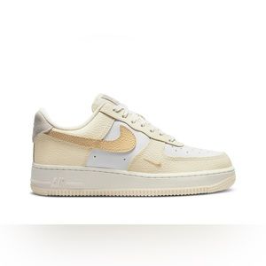 Women’s Air Force 1s Coconut Milk